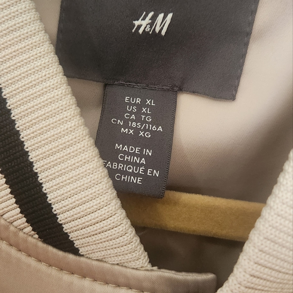 H&M Jacket - Picture 5 of 7